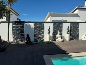 Pool - Spacious quiet charming villa with private pool and close to Lisbon (Foros de Salvaterra)