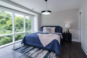 4 soverom, strykejern/-brett, wi-fi (inkludert) og sengetøy