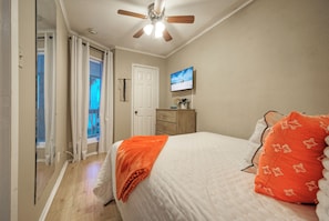 1 bedroom, iron/ironing board, free WiFi, bed sheets