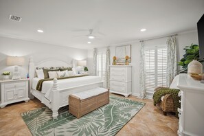 3 chambres, fer et planche à repasser, lit parapluie, Wi-Fi gratuit