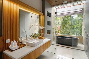 Villa, 1 Bedroom, Valley View | Minibar, rollaway beds, free WiFi, bed sheets - Elitya Ubud Villa (Ubud)