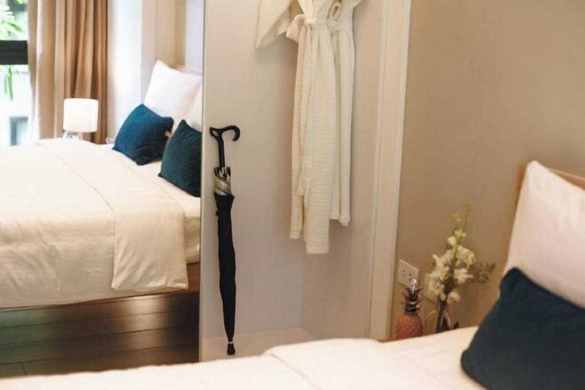 1 bedroom, in-room safe, iron/ironing board, free WiFi