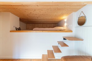 4 Schlafzimmer, Bügeleisen/Bügelbrett, kostenloses WLAN, Bettwäsche