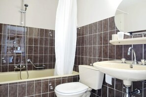 Hair dryer - Studio in Middelkerke with Sea View Terrace (MIDDELKERKE)