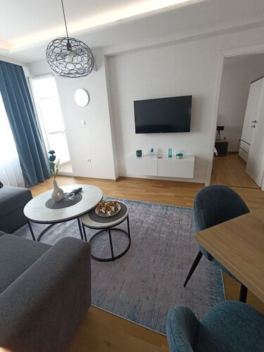 Charming 1-bedroom apartment with WiFi and AC in amazing Sarajevo