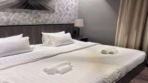 Superior Twin Room, City View | Desk, iron/ironing board, WiFi (free) - T-Mok Hotel (Sepang)