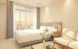 Deluxe Double Room, Balcony | Premium bedding, pillow-top beds, free WiFi, bed sheets - SOTA SUITE Busan Seomyeon (Busan)