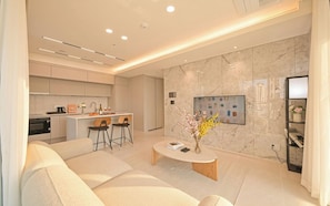 Studio Suite Executive | Bộ đồ giường cao cấp, nệm có lớp đệm bông 