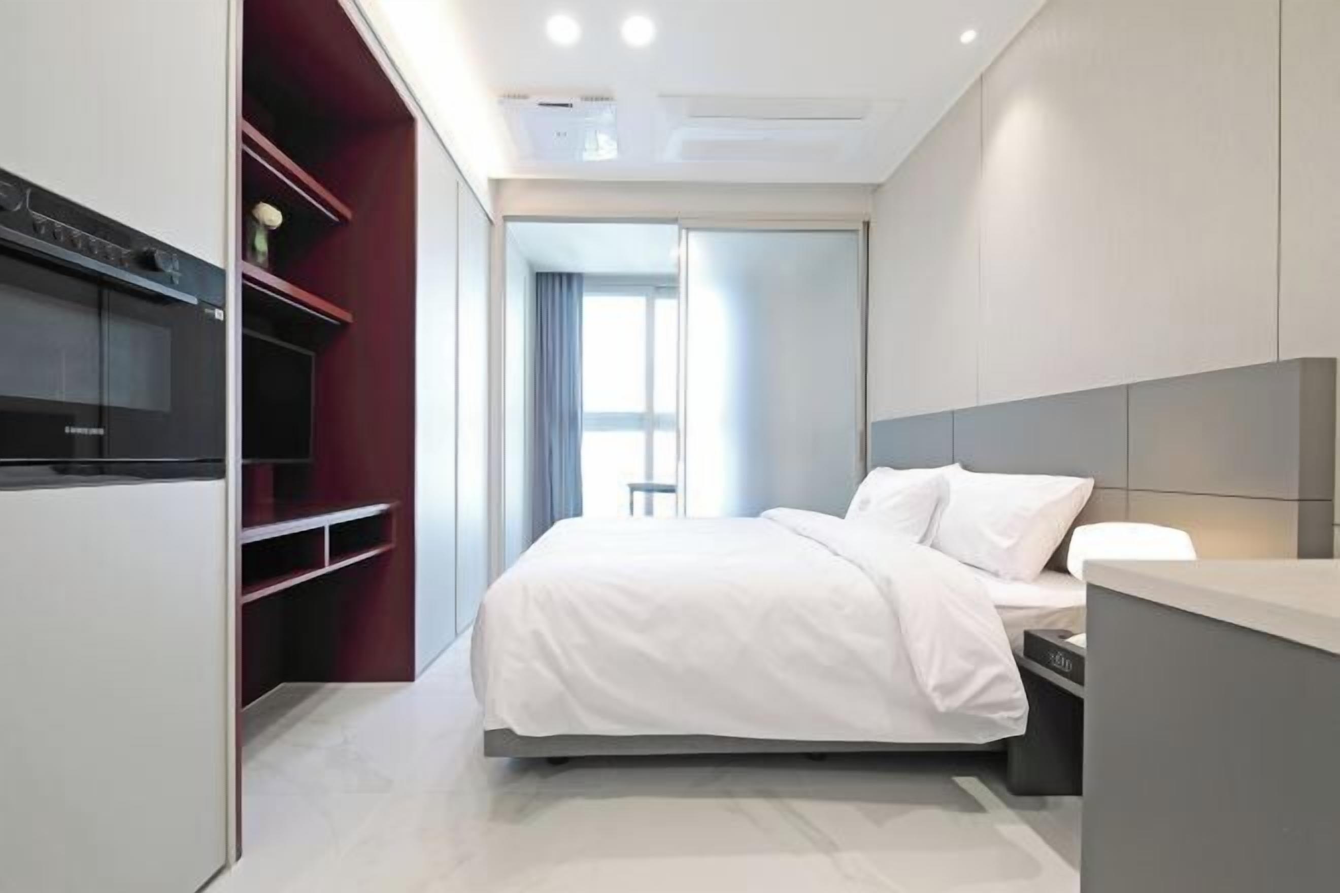 Sengetøy av topp kvalitet, senger med overmadrass og wi-fi (inkludert)