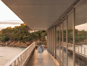 Restaurant - Hôtel Les Roches – Relais & Châteaux (Le Lavandou)
