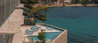 Hôtel Les Roches – Relais & Châteaux