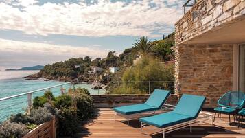 Suite familiar, terraza, vistas al mar | Terraza o patio