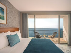 Superior Room, 1 King Bed, Balcony, Sea View