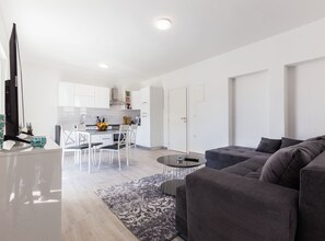 Living room - Spacious Zadar Apartments Near Beach (Zadar)