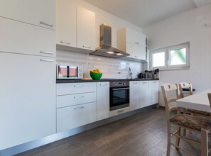 Apartment (Three Bedrom Apartment With Terrace) | Private kitchen