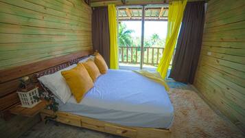 Loft, 2 Bedrooms, Accessible, Smoking | 2 bedrooms