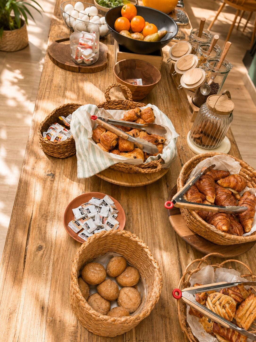 Desayuno buffet todos los días (con cargo) 