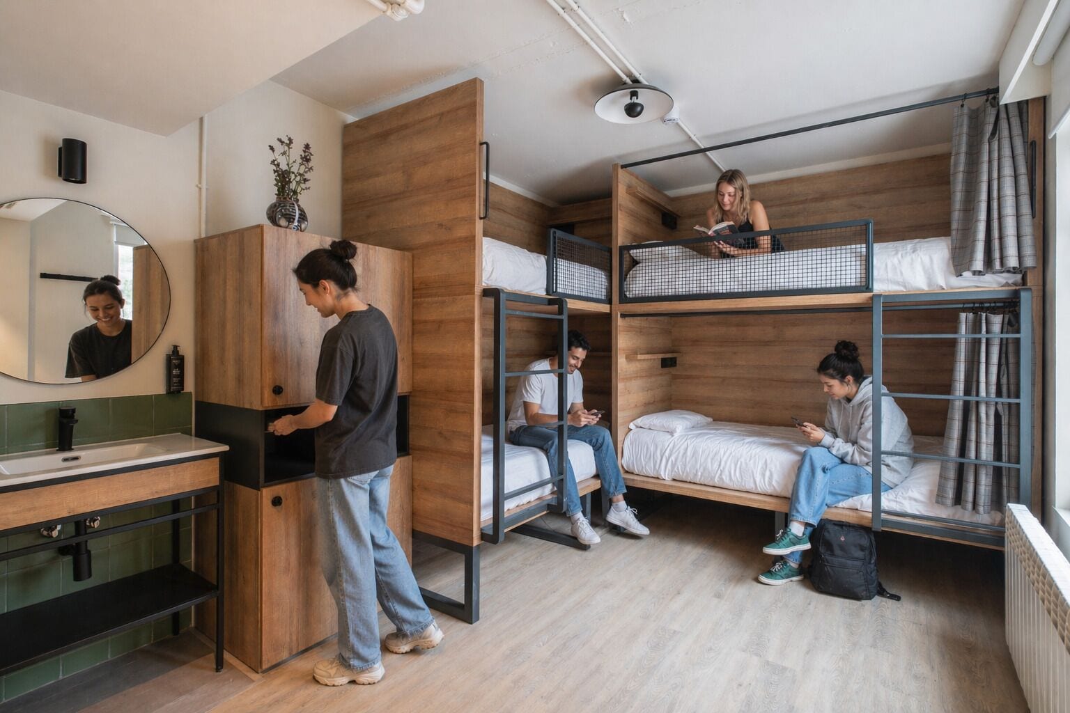 Système d’insonorisation, accès au Wi-Fi (inclus)