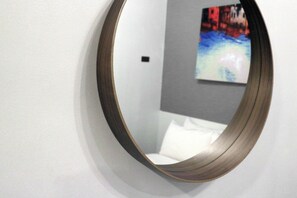 行政单人房 | 笔记本电脑工作区、熨斗/熨板、免费 WiFi