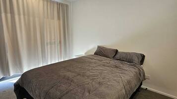 1 개의 침실, 무료 WiFi