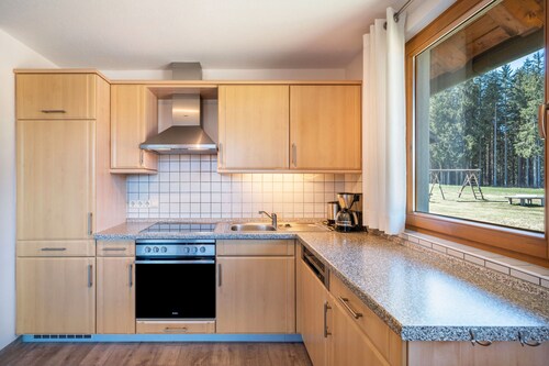 Apartment 'Kleeblatt' with Private Garden, Balcony and Wi-Fi