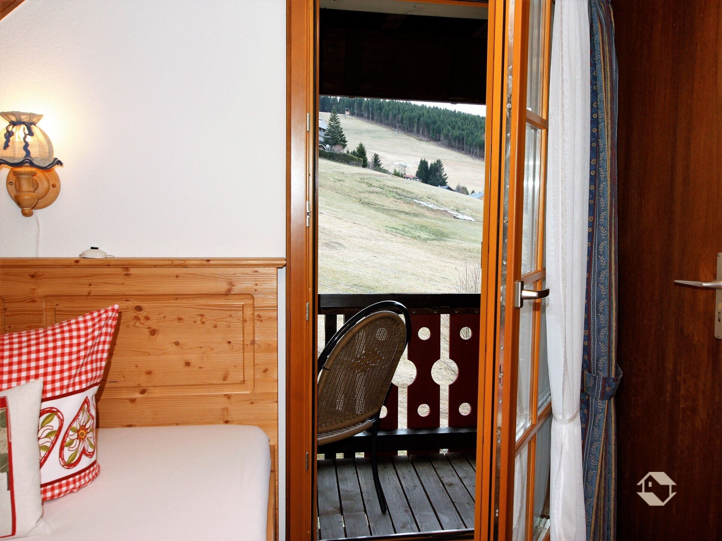 2 habitaciones, wifi gratis y ropa de cama 