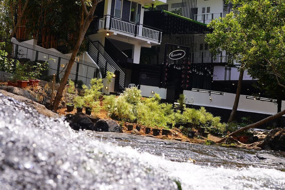 Palatty's Resort