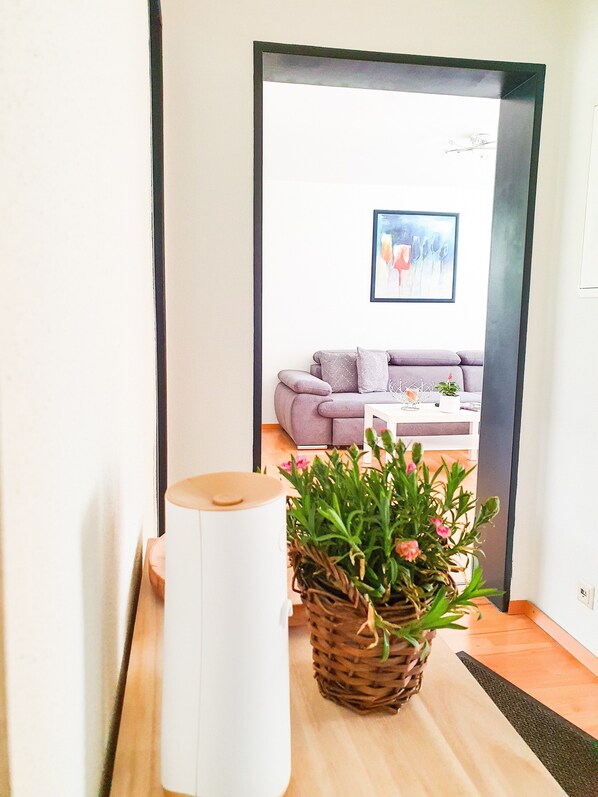 Interior - Apartment 'Enjoy The Beauty Of Überlingen' with Balcony and Wi-Fi (Überlingen)