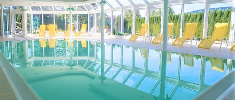 Piscine couverte, piscine chauffée