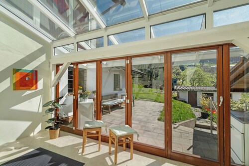 Appartement 'Ferienwohnung Gabriele' avec vue sur les montagnes, terrasse privée et Wi-Fi