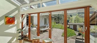 Apartment 'Ferienwohnung Gabriele' with Mountain View, Private Terrace and Wi-Fi