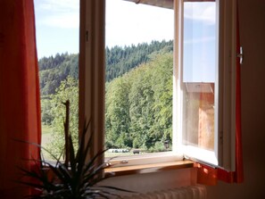 Interior - Apartment 'Börsighof' with Shared Garden and Wi-Fi (Seebach)