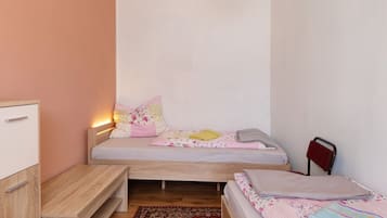 2 habitaciones, wifi gratis y ropa de cama