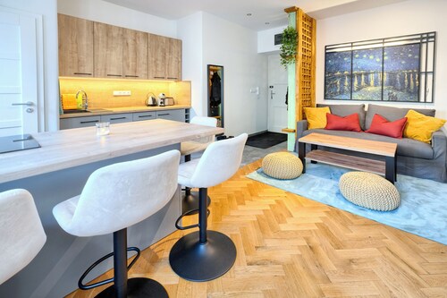 Charming apartment near Prague center with WiFi