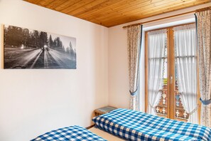 1 chambre, Wi-Fi gratuit, draps fournis