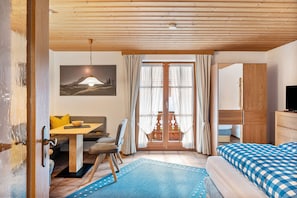 1 bedroom, free WiFi, bed sheets