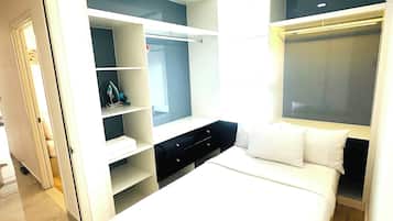 3 bedrooms, premium bedding, pillowtop beds, WiFi (free)