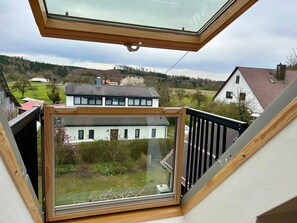 Interior - Apartment 'Ferienwohnung Hornauer' with Mountain View, Wi-Fi and Air Conditioning (Salem)