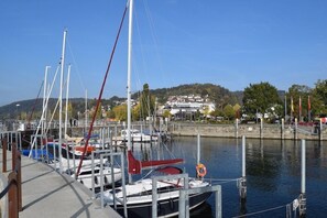 Marina - Apartment '2-Zimmer' with Lake View, Balcony and Wi-Fi (Bodman-Ludwigshafen)