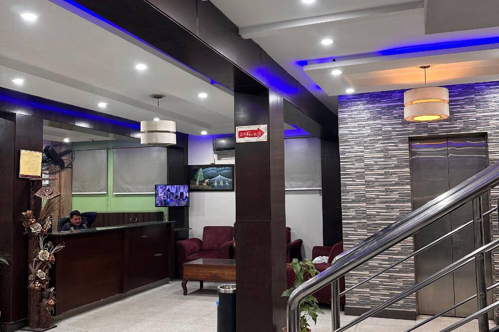 Prime Inn Hotel