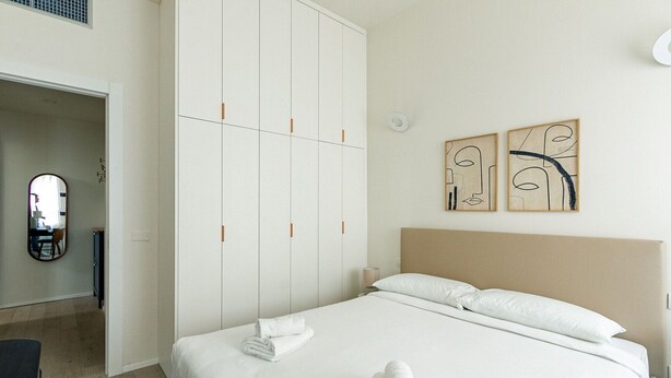 Room - Uberto Visconti Di Modrone b, Luxury 1 Br Apartment By Halldis (Milan)