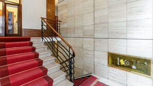 Interior - Uberto Visconti Di Modrone b, Luxury 1 Br Apartment By Halldis (Milan)