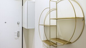 Interior - Uberto Visconti Di Modrone b, Luxury 1 Br Apartment By Halldis (Milan)