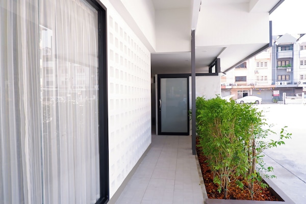Fachada de la propiedad