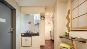 Unclassified image, 5 of 44, button - Sun Flower Hotel (Osaka)