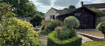 Hodnet Hideaway 2bed-4guests-parking-garden