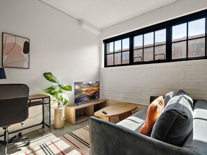 Fernseher, Arbeitsbereiche