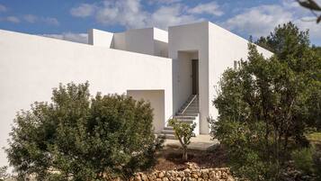 Facciata della struttura