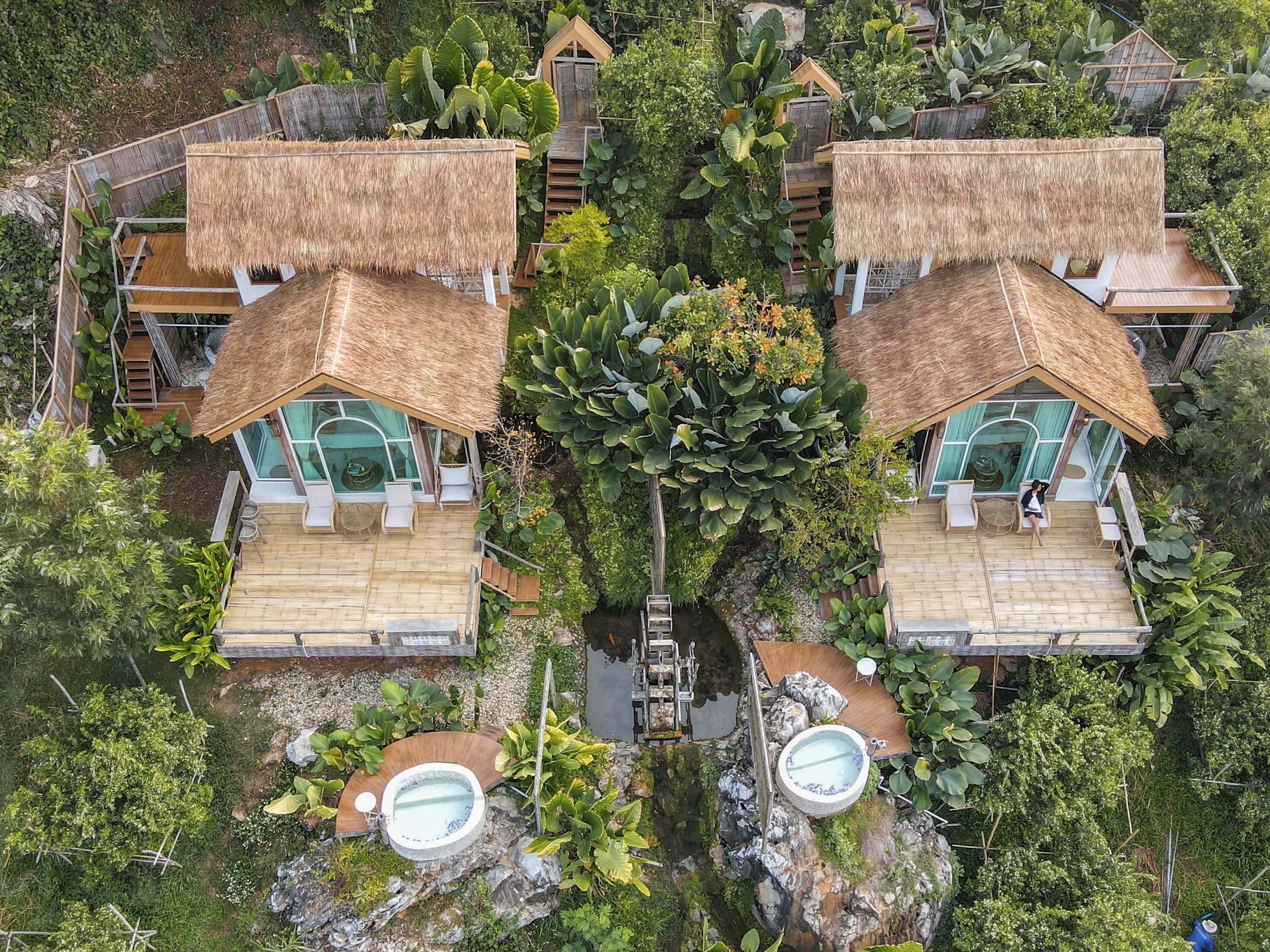 Décoration personnalisée, bureau, Wi-Fi gratuit, draps fournis