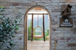 각각 다른 스타일의 인테리어, 책상, 무료 WiFi, 침대 시트